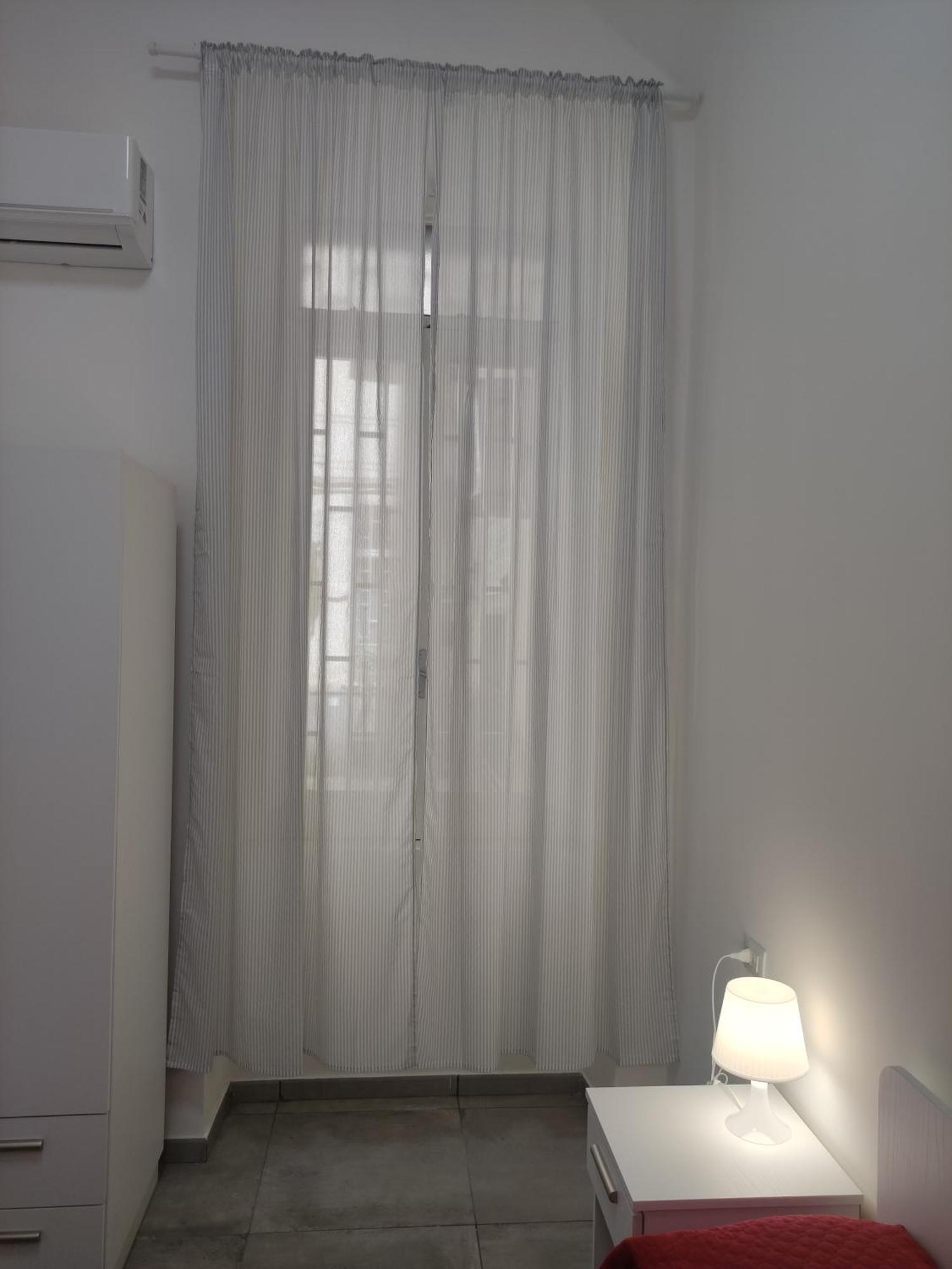 Apartamento Na' Stanza In Piazza Nápoles Exterior foto