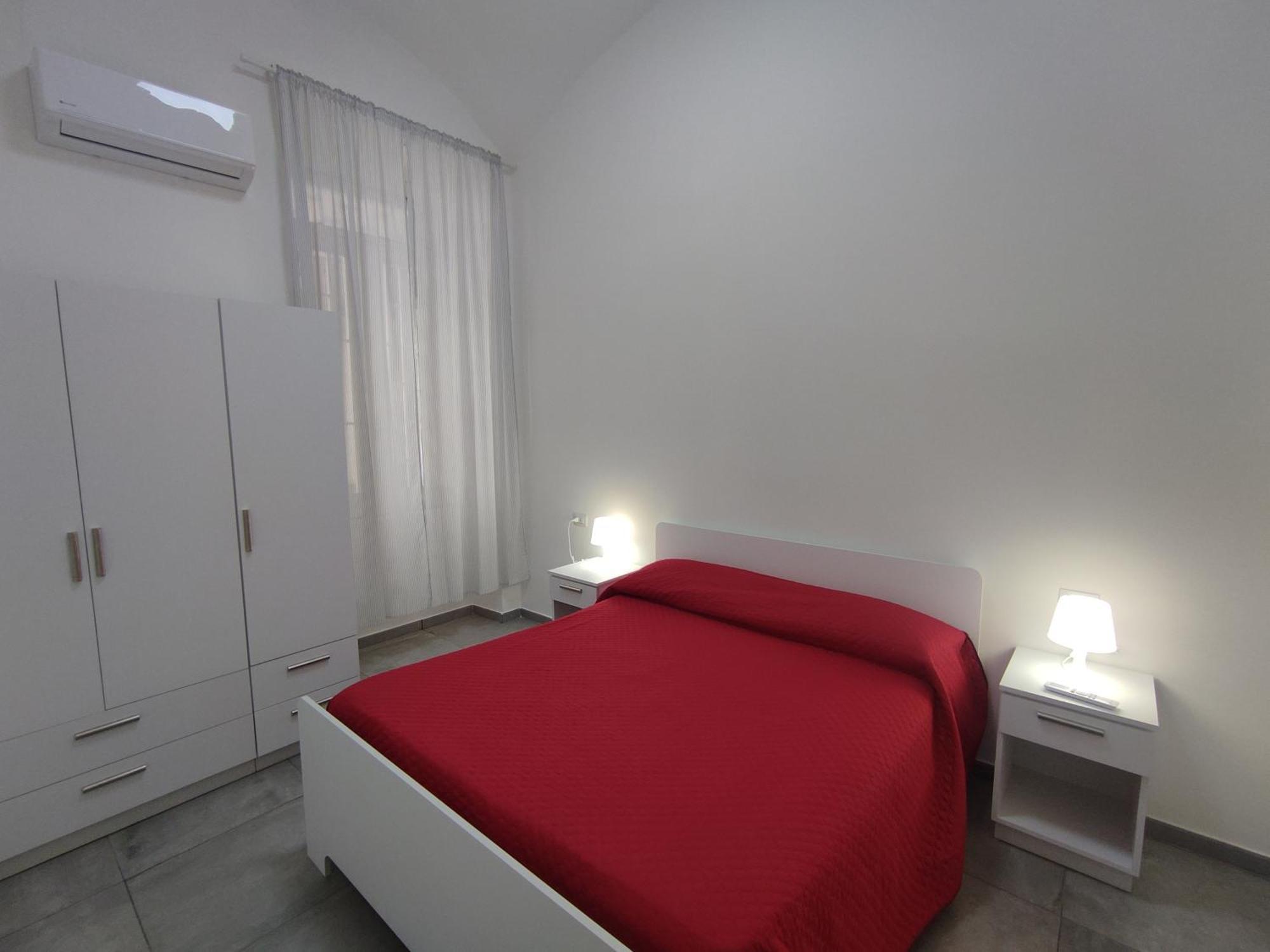 Apartamento Na' Stanza In Piazza Nápoles Exterior foto